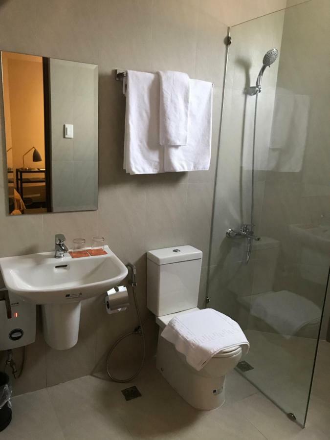 Maxx Hotel Ortigas Pasig City エクステリア 写真